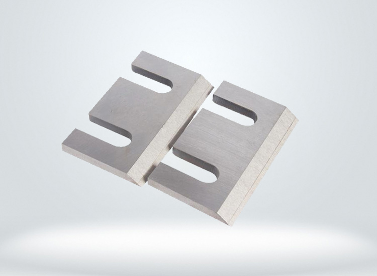 刀口鑲(xiāng)鋼刀