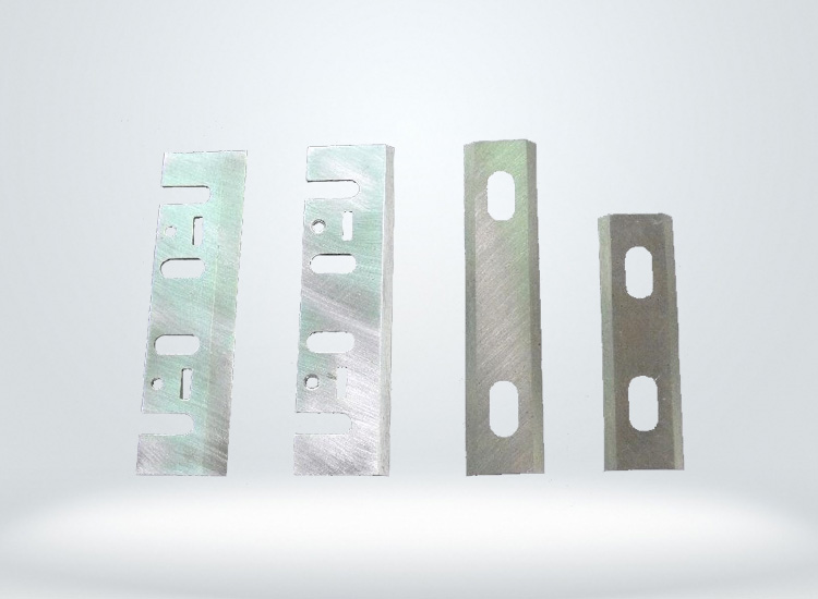 刀口鑲鋼刀(dao)