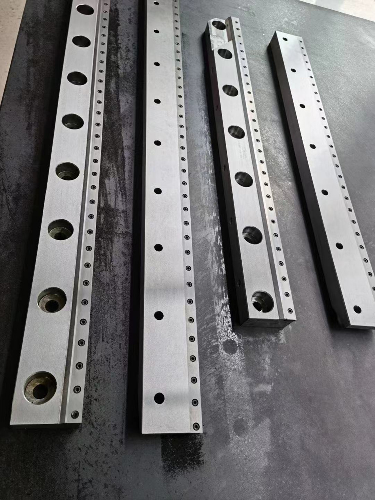 剪闆機(jī)刀片