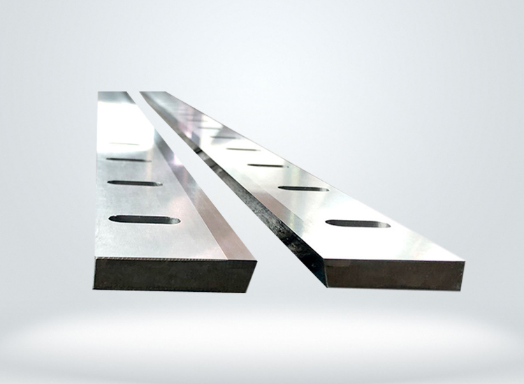 刀口(kou)鑲鋼刀